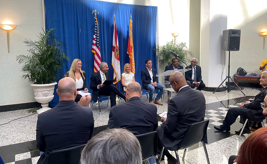 voces-hispanas-townhall